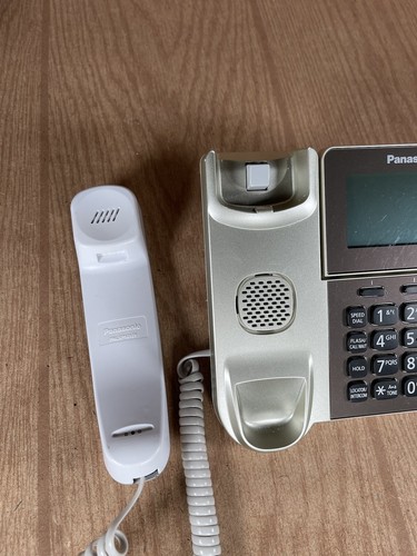 Panasonic KX-TGF350N - corded/cordless - answering system with call (KX-TGF350N) - Picture 7 of 10