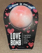 Da Bomb Fun Size Bath Love Bomb Gardenia Fizzer w/Surprise Valentines Day