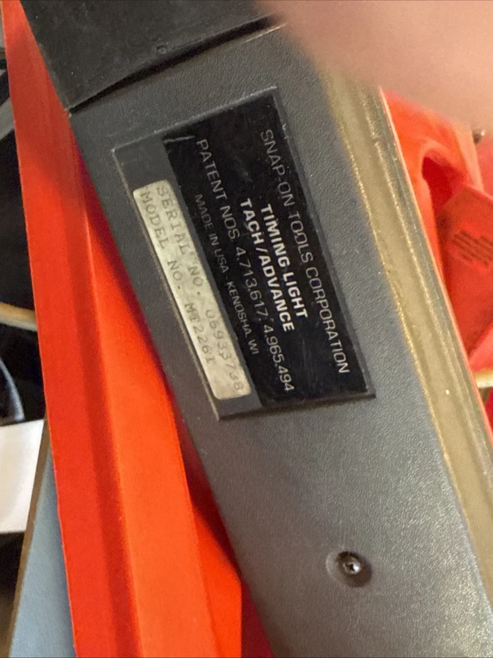 Luz de sincronización avanzada/tacómetro computarizada Snap On modelo MT2261 con estuche Foto 4 de 4