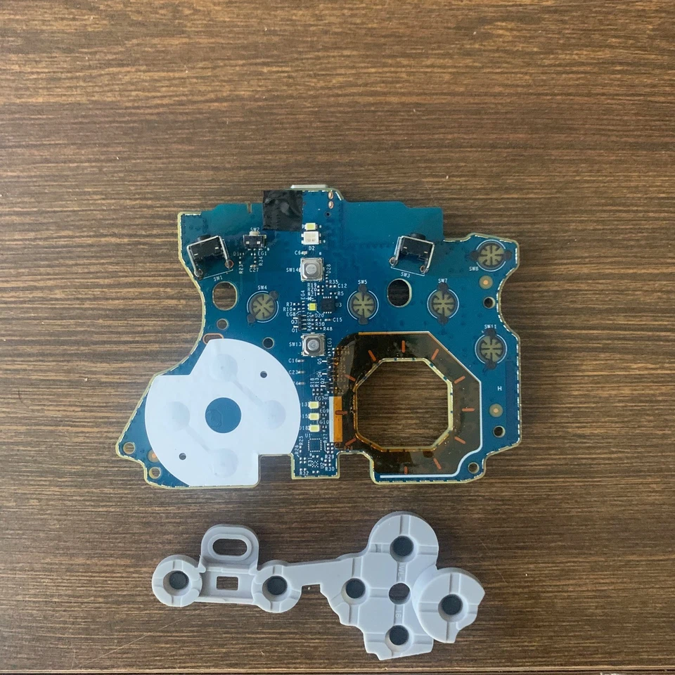 Xbox Elite Series 2 Controller Replacement Motherboard With Upgraded Bumper Mod - Image 4 of 4