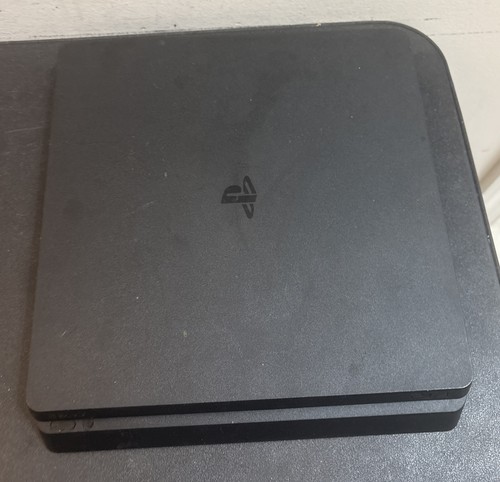 Sony PlayStation 4 Slim 1TB PS4 Console ONLY NO CONTROLLER PARTS Wont Read Disk