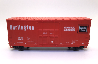 #ad HO Scale Burlington Northern Box Car CBamp;Q #19820 Hydraulic Cushioning $14.99