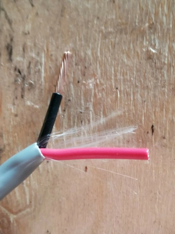 Cable de alarma/comunicación elevador trenzado Advanced Digital 11402R 14/2C gris/50 pies Foto 4 de 4