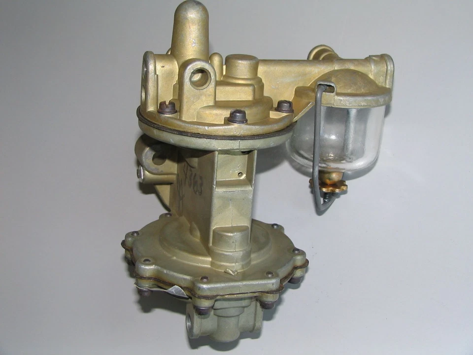 Bomba de combustible reconstruida 1956 Nash Statesman 56, # 4363 Foto 2 de 2