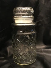 Vintage 1984 Mr. Peanut Clear Glass Canister Planters Jar With Lid