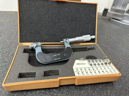 1-2” Mitutoyo Pitch Screw Thread Micrometer Interchangeable Anvil-Spindle Tips