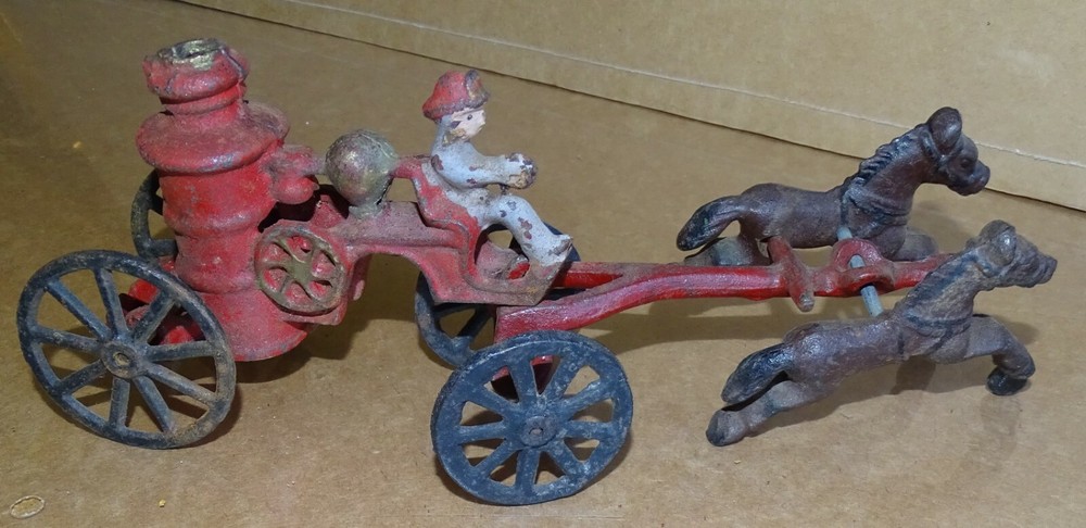Cast Iron Horse Drawn Fire Pumper Toy (needs help)
