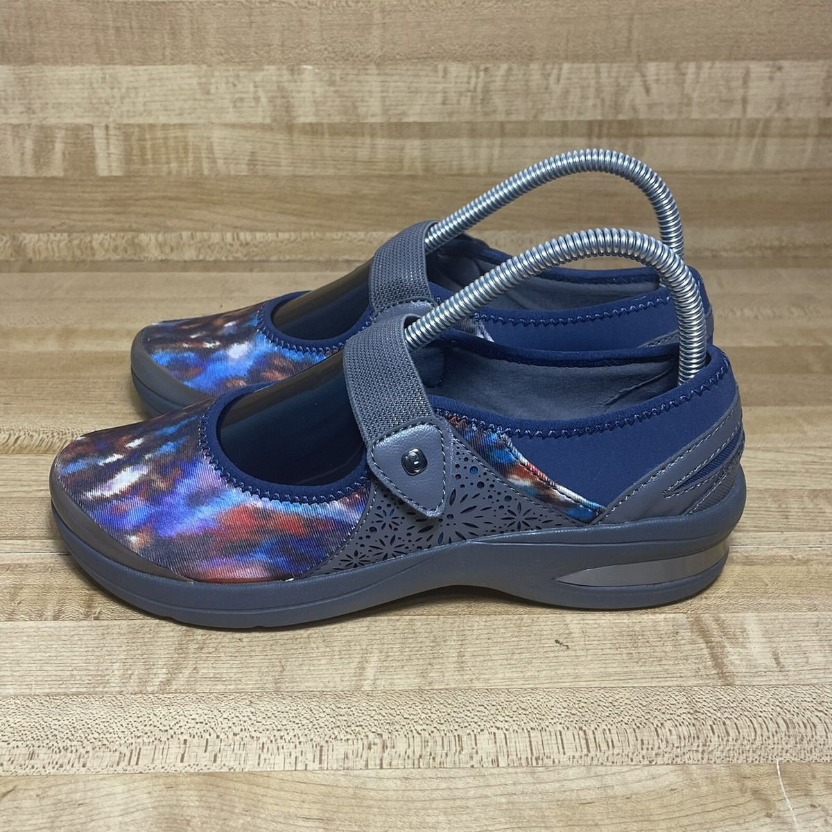 Bzees Reign Multicolored Size M Women's Hook Loop Mary Jane Flat Shoes