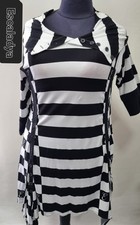 Escaladya, Shirt, schwarz, weiß, Kapuze, verspielt, Hängerchen, Tu=bis Gr.46