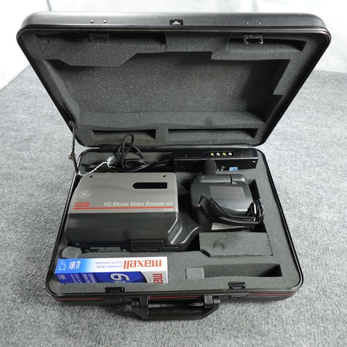 VHS GE CG-9906 Camcorder W/ Case Power Cord Blank Tape Tested Japan No Battery - Picture 15 of 16