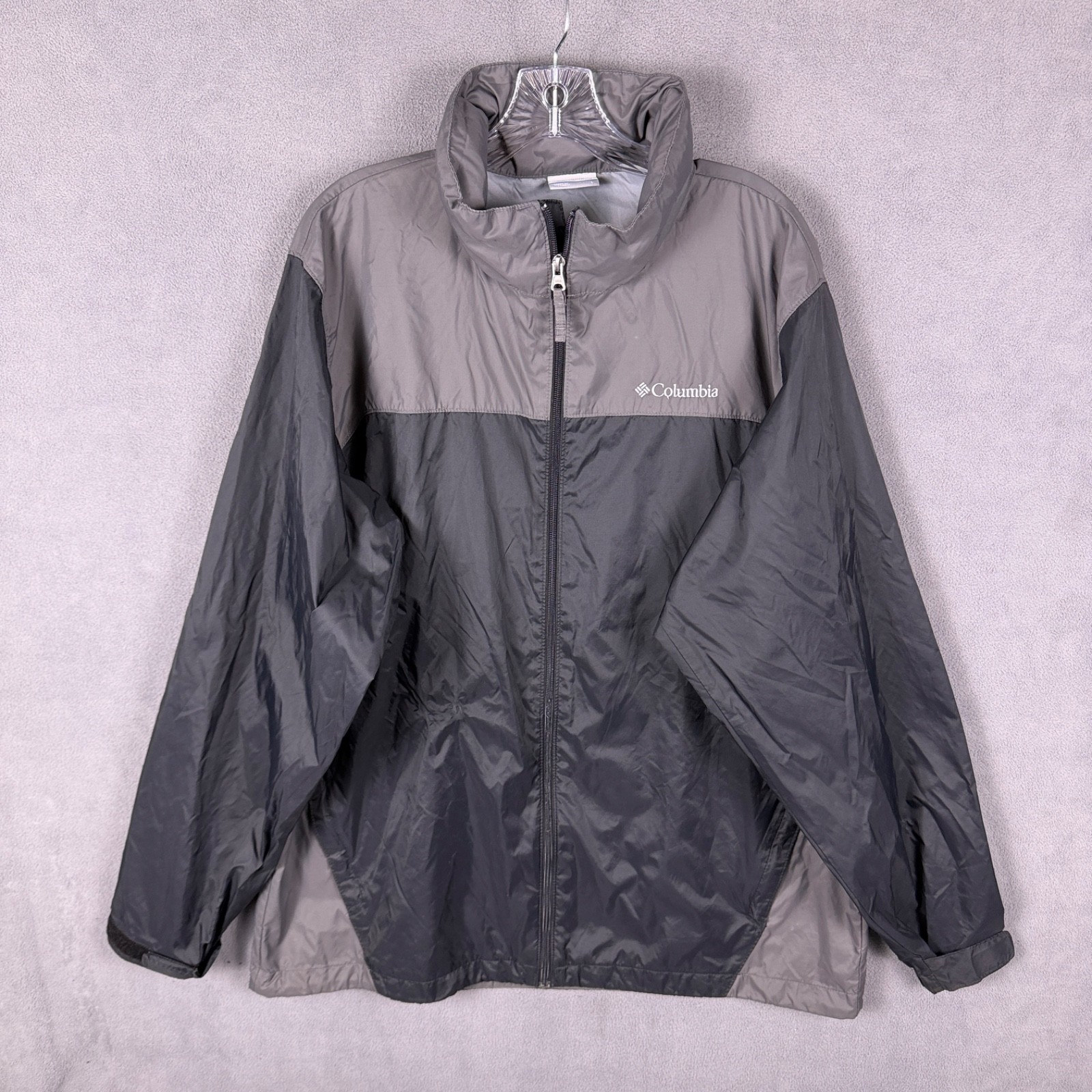 COLUMBIA Men's Jacket Long Sleeve Hooded Black Gray Color Lightweight.Size L