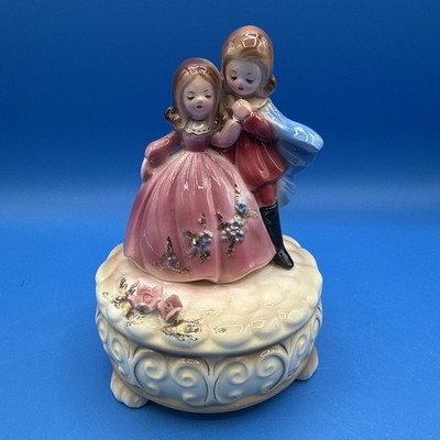 Vtg Josef Originals Prince Princess Music Box The Impossible Dream It Works