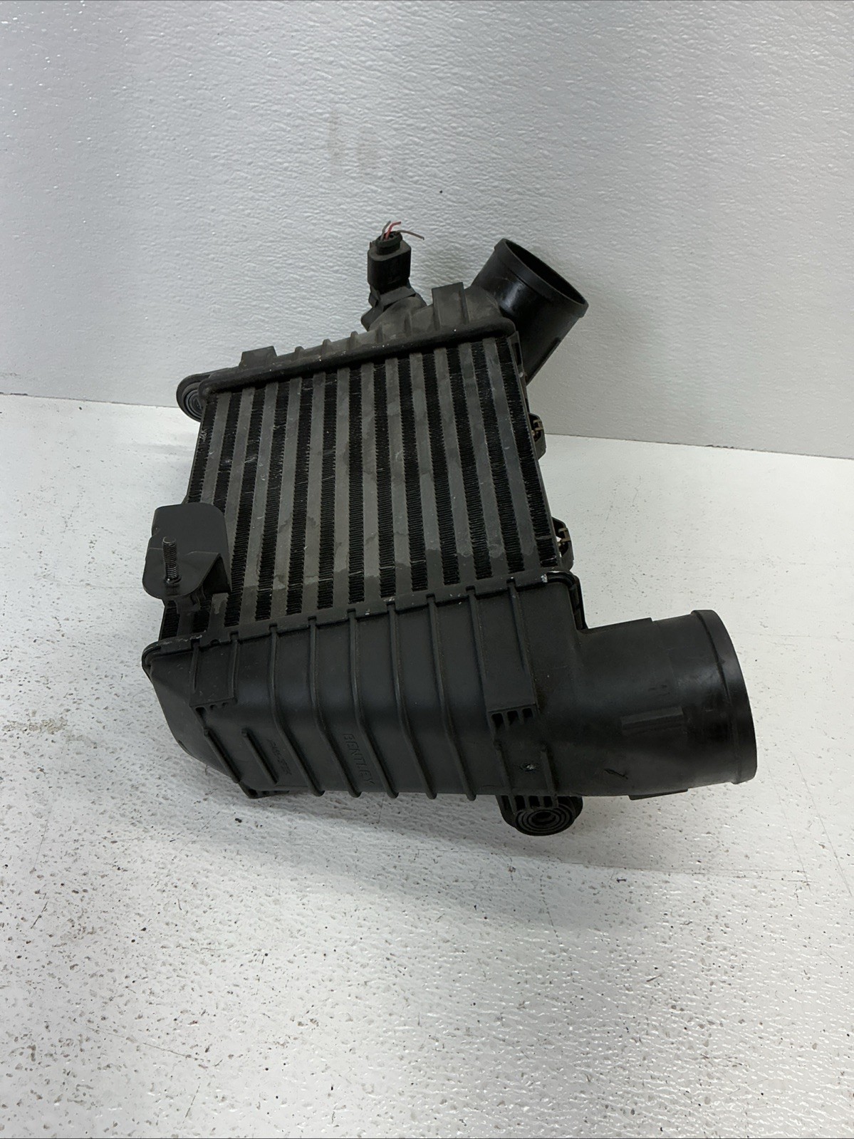 03-18 Bentley Continental Left Side Turbo Intercooler Radiator 3W0145803 OEM