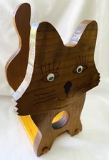 VINTAGE MCM HANDCRAFTED CARVED WOODEN CAT Children's BOOK HOLDER
