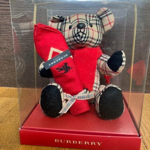 Unused Burberry Teddy Bear Beiges 7.9×6.7×6.7in handkerchief included