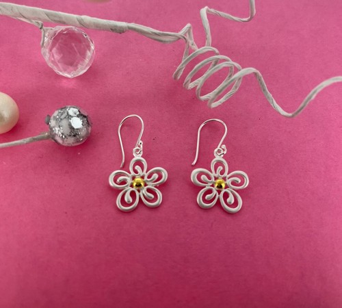 925 Silver & Gold Daisy Hook Drop Dangly Earrings RRP£28 (D1030) Boxed - Picture 4 of 5