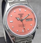 Vintage Seiko 5 automatic Day Date Movement No.7009A Japan made men's watch.