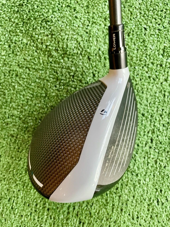 Taylormade Sim Titanium Fairway 3 Wood Stiff Flex Right Handed Mens Golf Club - Image 3 of 4