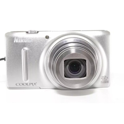 Nikon COOLPIX S9500 18.1MP Digital Camera 22 x Optical Zoom Silver