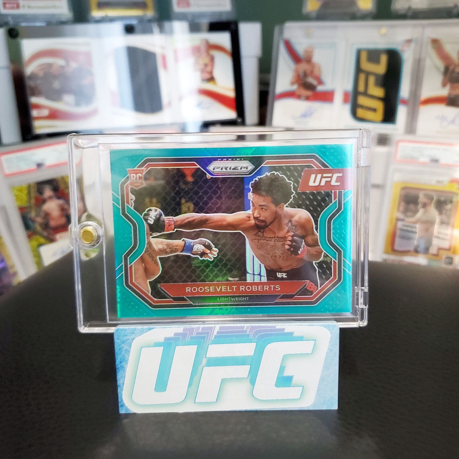 2021 Panini Prizm UFC Roosevelt Roberts Teal Rookie /49 RC