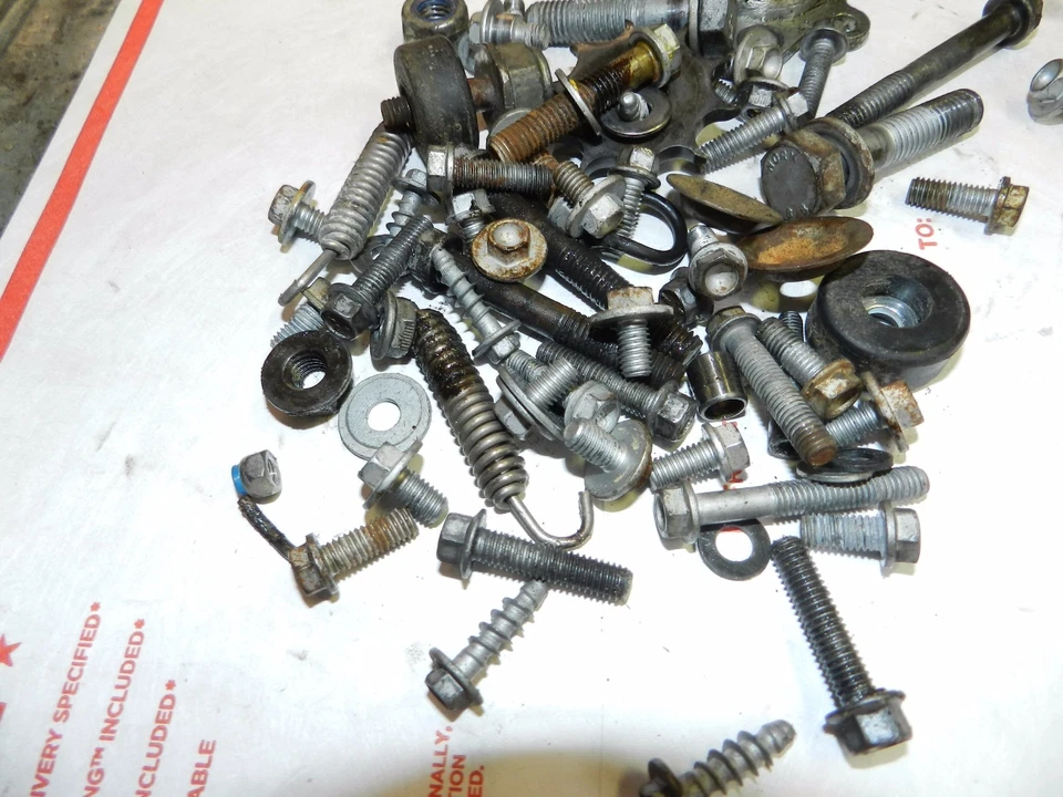 Lote de 50 herrajes KTM SX 2007 tuercas pernos sin fabricante de equipos originales (LC Senior Junior Adventure XC) Foto 2 de 4