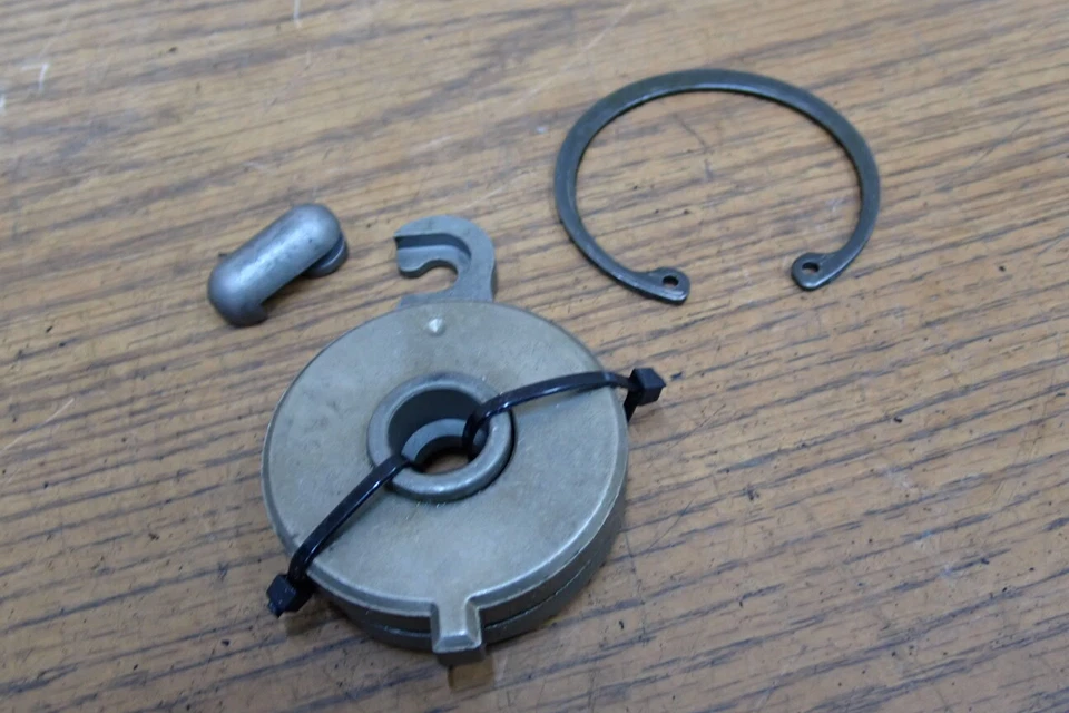 1995 HARLEY DAVIDSON DYNA SUPER GLIDE FXD 1340 EVO EMBREAGEM CILINDRO ESCRAVO - Imagem 3 de 4