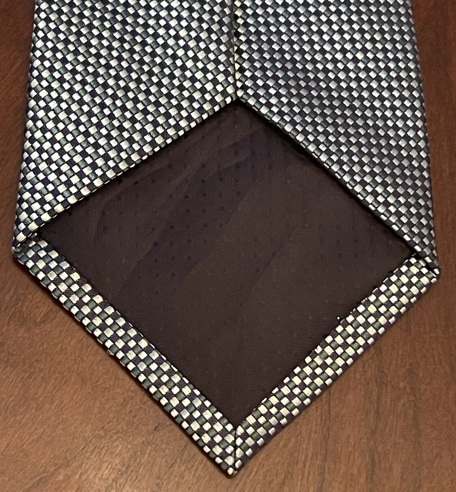 Corbata de cuello Geoffrey Beene verde hecha a mano 100 % seda para hombre hecha en China Foto 2 de 4