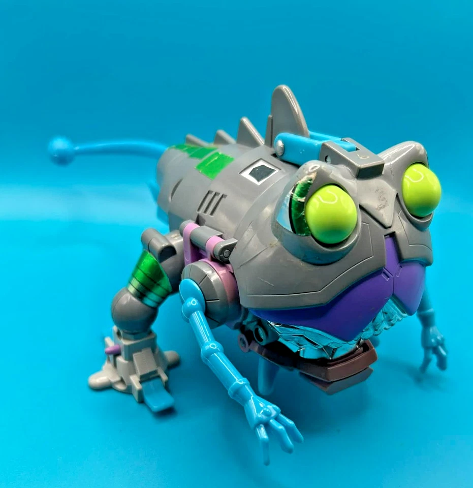 Gnaw 100% Complete 1986 Vintage Hasbro G1 Transformers Action Figure - Image 2 of 4