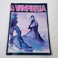 Vampirella #4 April 1969 Warren Publishing Vintage Horror Sci-Fi Magazine Rare