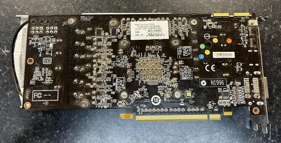 MSI R6950 Twin Frozr III Graphics Card…MC 81423.. - Image 4 of 4