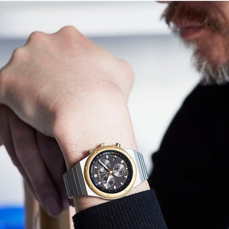Citizen Eco-Drive AT2544-64E Chronograph Black Analog Gold Tone