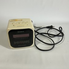 VINTAGE-Sony Dream Machine White Cube AM/FM Alarm Clock Radio ICF-C121