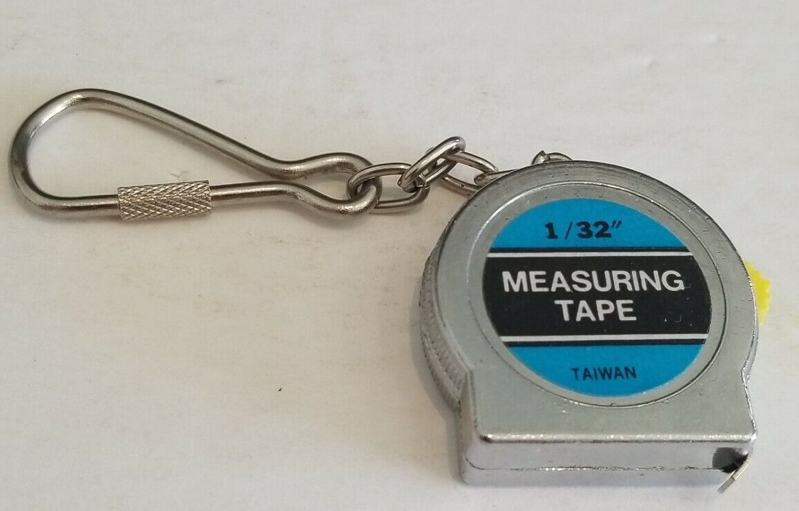 VINTAGE MINI MEASURING TAPE KEY CHAIN INDEX HANDY KEYCHAIN 1/32 WORKING  COND.
