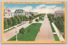 Wildwood New Jersey Central Avenue from 26th Street Linen Postcard Unposted