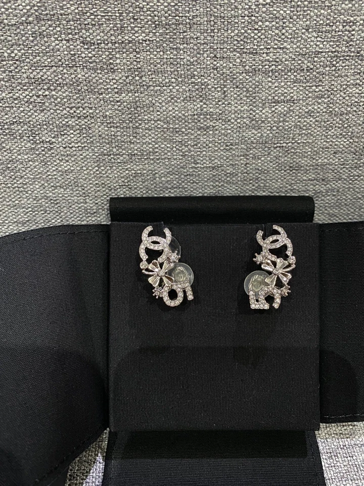 New Authentic Chanel 23P Earrings Earring Ear Ring Accessory Fashion Jewellery - Bild 4 von 4