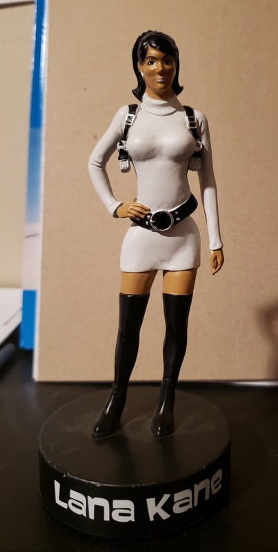 ARCHER Lana Kane Shakems Factory Entertainment 2014  Limited #0077 of 2500