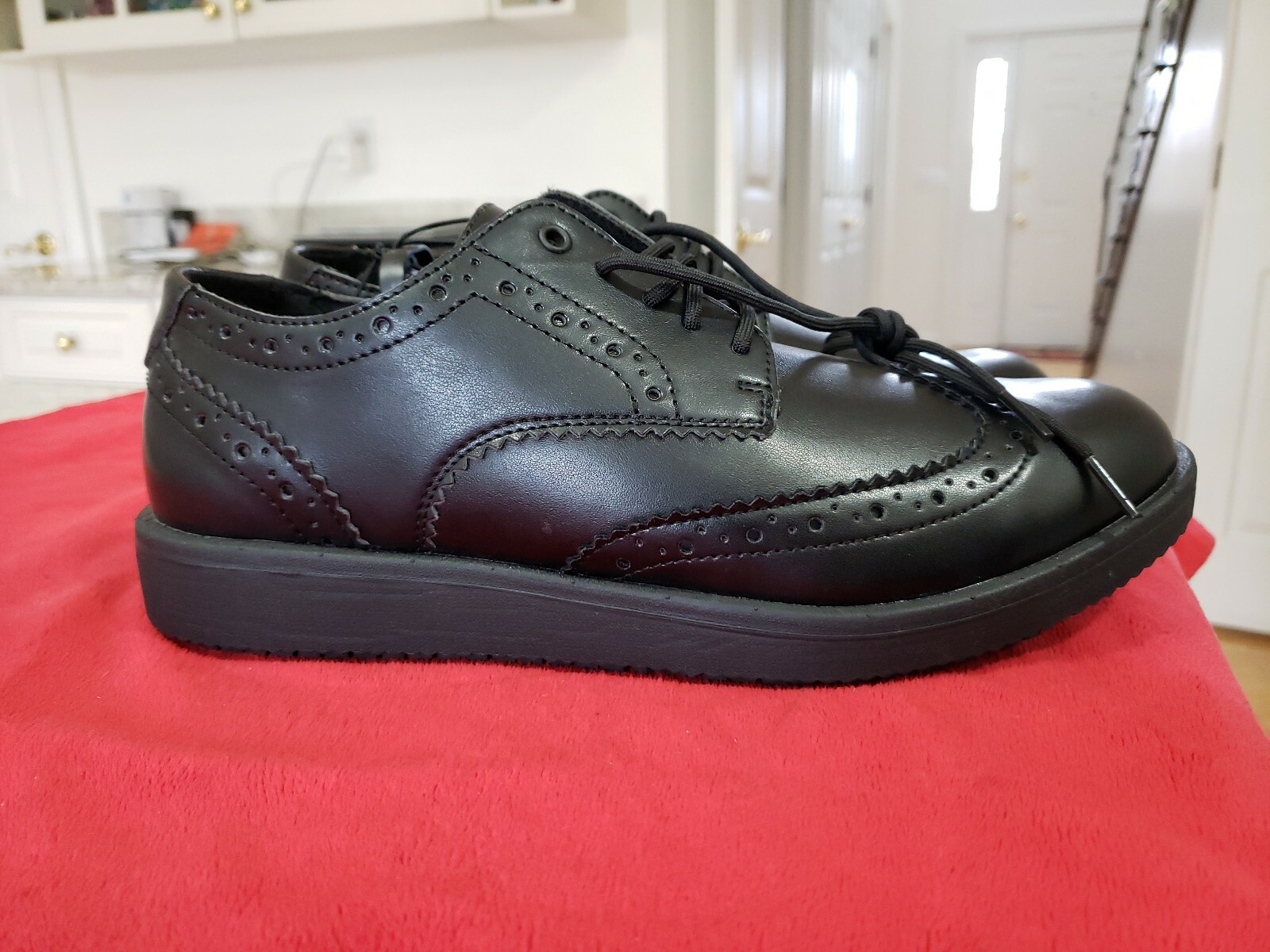 Tred Safe Men 10.5M Executive Black 