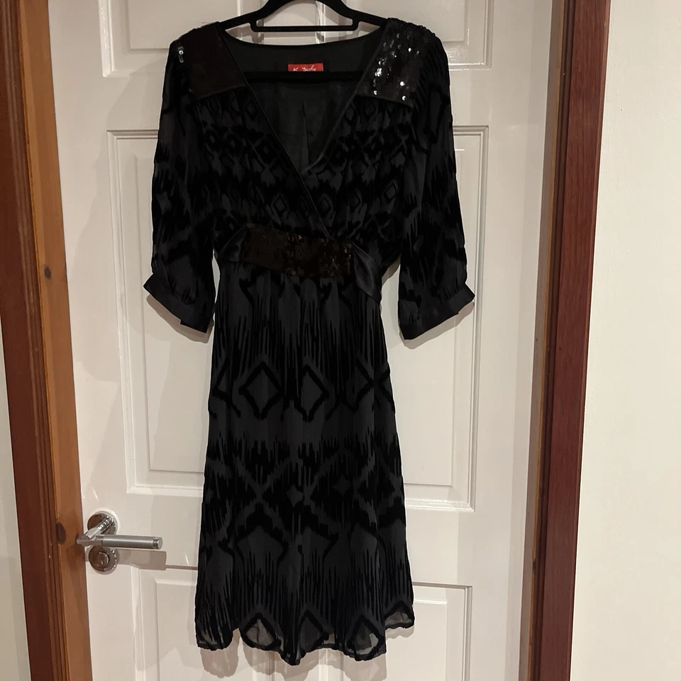 Rene Derhy Black Sequin  Silk & Velvet  Fit & Flare EID, PROM  Dress Size S VGC - Image 3 of 4