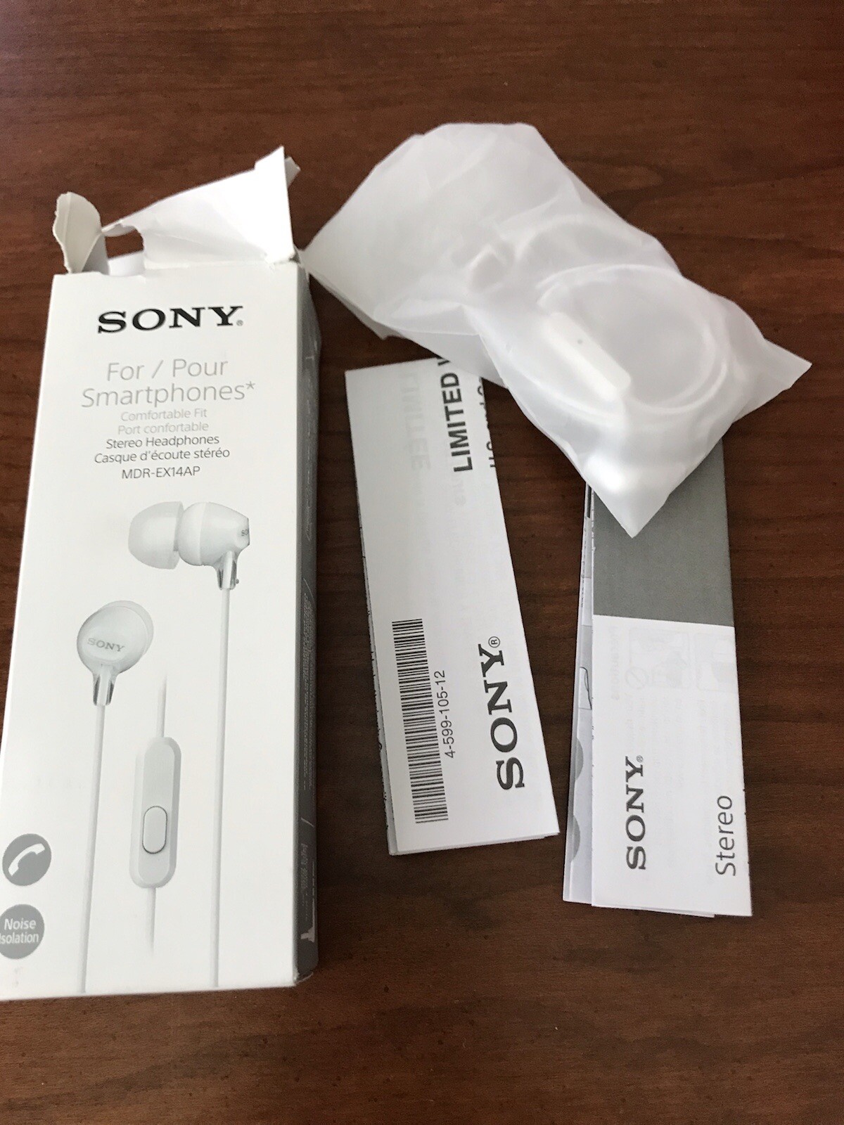 Sony White Stereo Headphones for Smartphones. MDREX14AP. Open Box, New