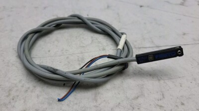 Festo 150862 Cylinder Position Sensor Switch NPN N/O 10-30Vdc 2.5m 3-Wire