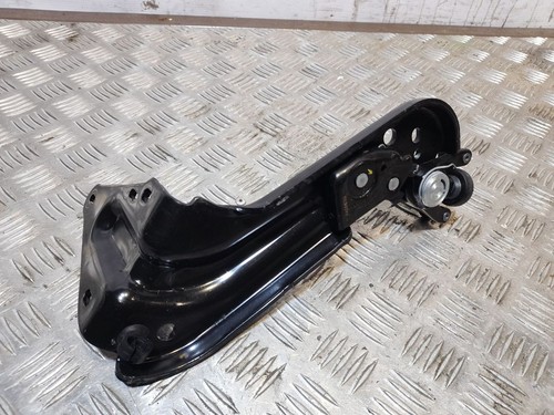 Chrysler Pacifica 2017 Halterung ABS Steuergerät 68283575AB ATV6503