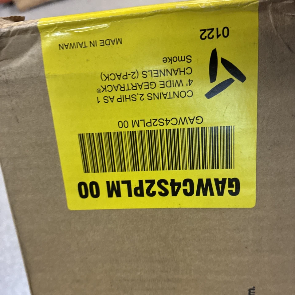 GLADIATOR GAWC4S2PLM GEARTRACK® 通道(2 件装) — 第 2/2 张图片