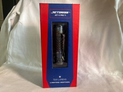 Jetbeam Jet-II PRO Titan Limited Edition bestückt mit 4 blauen Tritium Phiolen