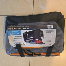 Athletex Outdoor Products Sport Gym-Travel Bag Hand Carry 35L - EXCELLENT !!