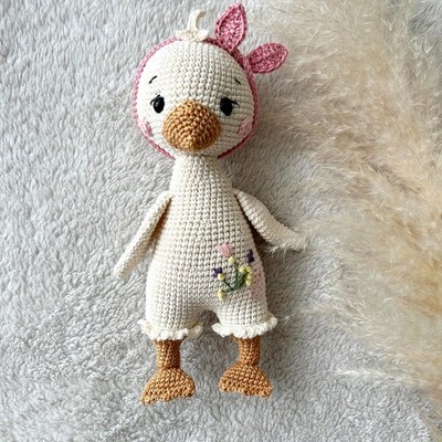 Handmade Crochet Duck Toy, Amigurumi Doll, Natural Cotton, Babyshower Gift