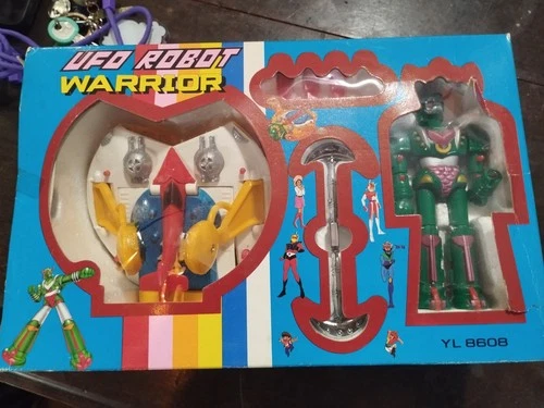 VINTAGE UFO ROBOT WARRIOR 1980s BOOTLEG TOY MINT IN BOX RARE YL 8608