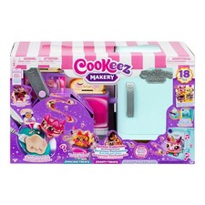 Cookeez Makery Kitchen Collection Pack 18 pieces Holiday