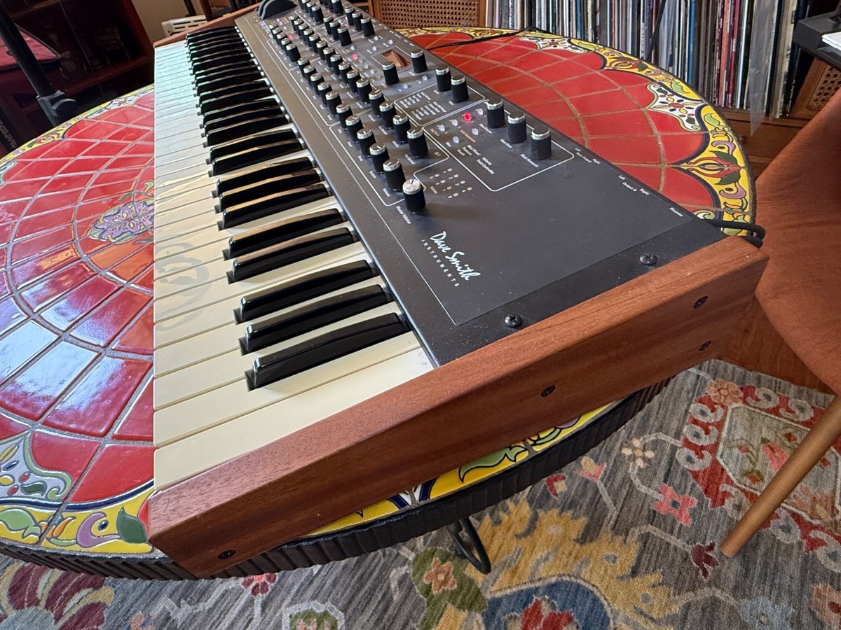 Sequential / Dave Smith Instruments Prophet 08 PE 61-Key 8-Voice