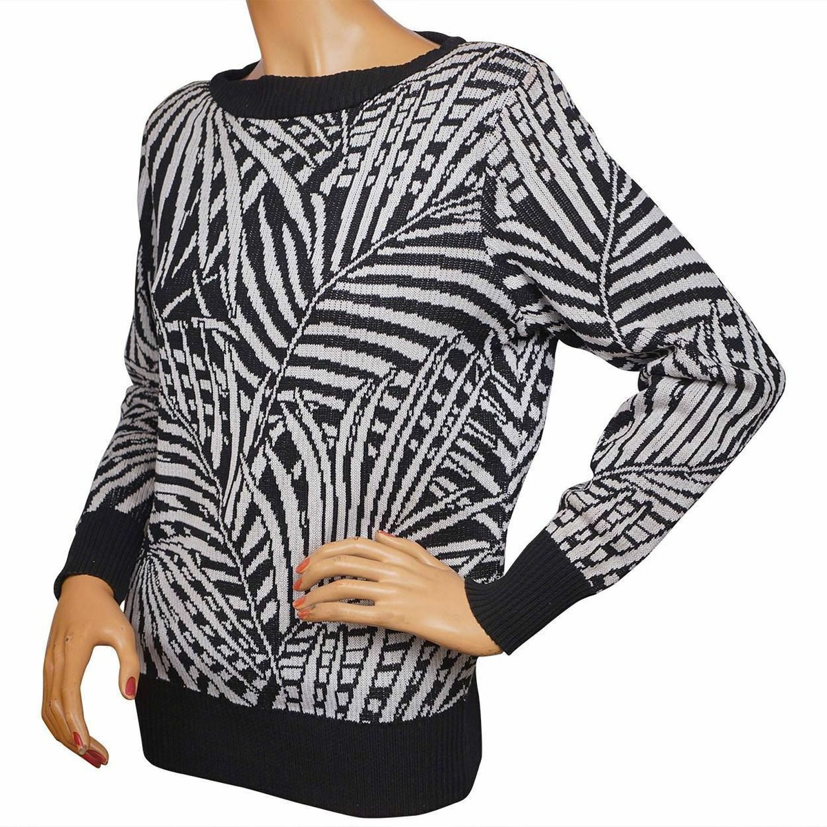Vintage 1980s Yves Saint Laurent Sweater Rive Gauche Paris Vintage 1980s Yves Saint Laurent Sweater Rive Gauche Paris