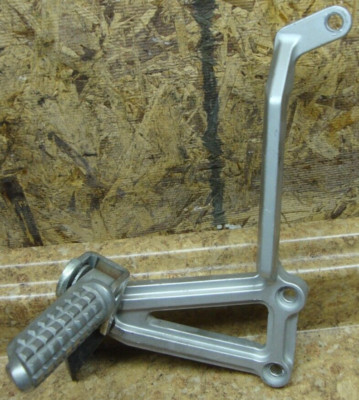 2001 Kawasaki EX250 EX 250 Ninja Right Rear Foot Peg Rest Pedal